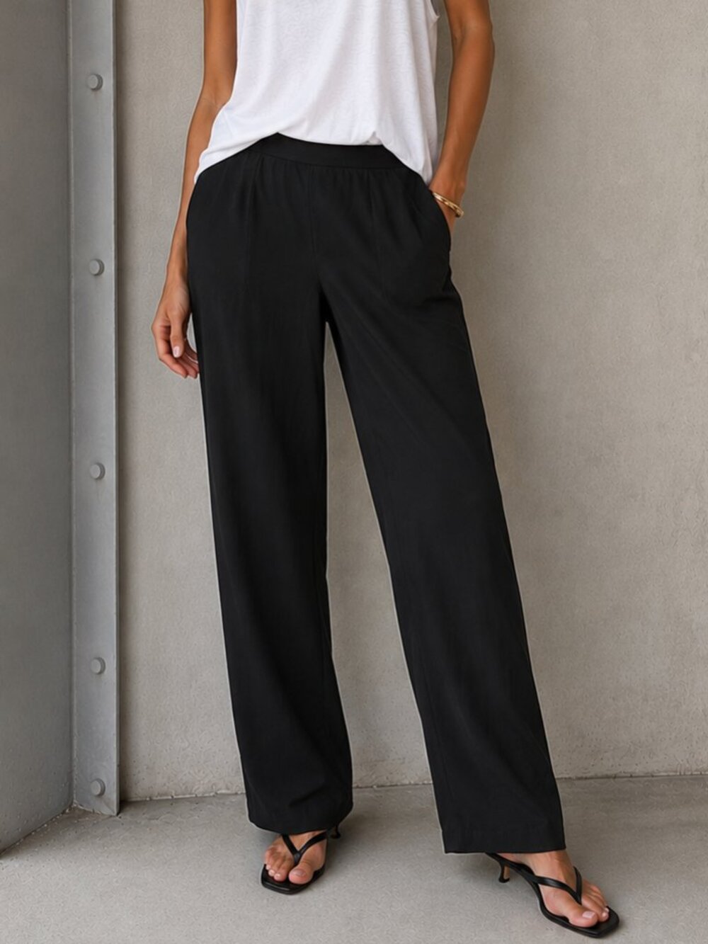 bloomingdales Black 100% silk size 16 straight leg Lagenlook NWT pants